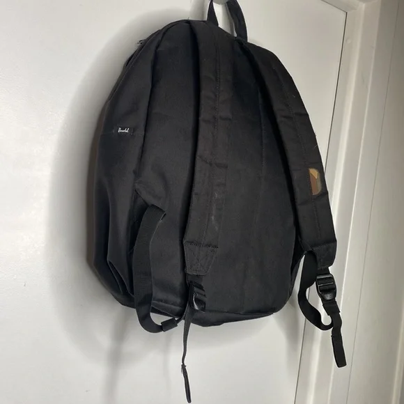 Herschel Supply Co Heritage Mid Volume Backpack with Camo